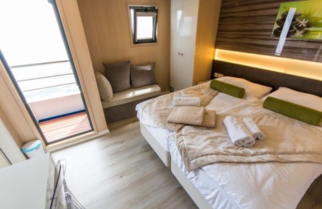 Upper Deck Cabin with Balcony