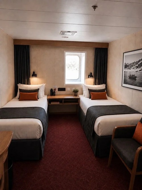 Superior cabin