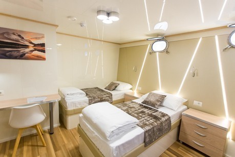 Lower deck cabin