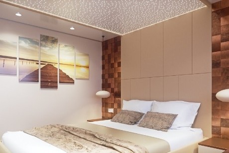 Lower deck cabin