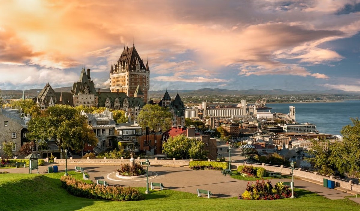 Feture image for 13 Days Luxury Canada Cruise - Montreal to Boston Massachusetts