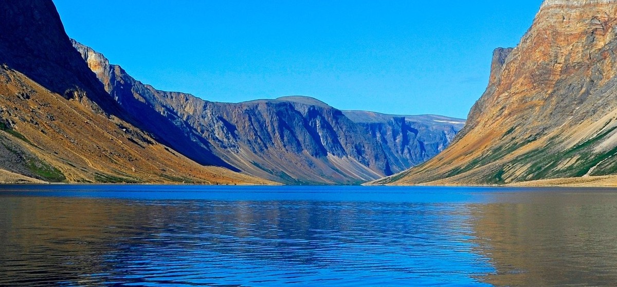 Feture image for 19 Days Luxury Canadian Arctic Expedition - Reykjavik to Montreal