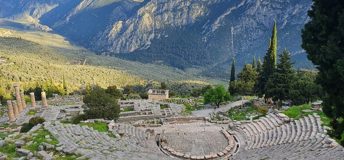 Feture image for Classic Greece: To Antiquity and Beyond - Peloponnese Peninsula Cruise