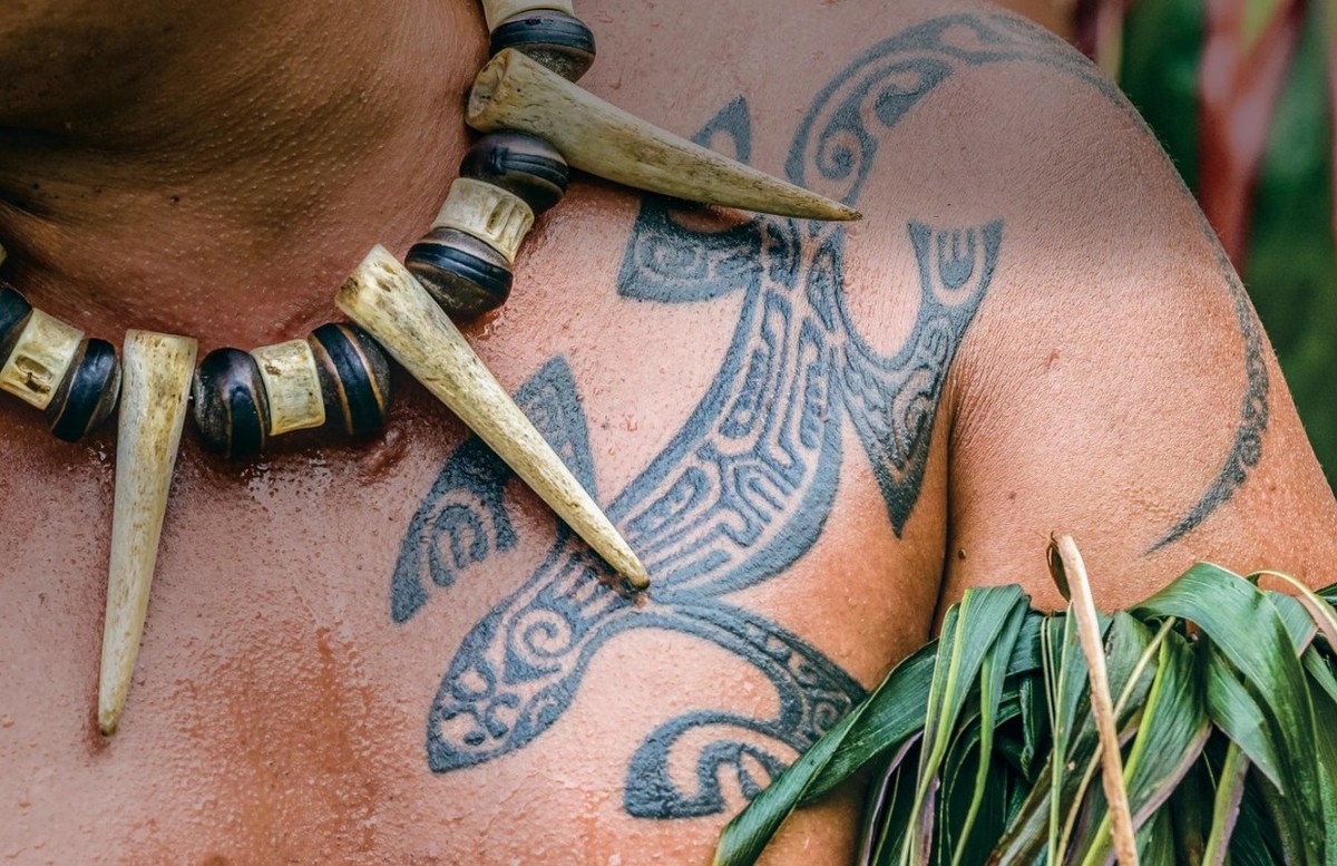 Feture image for French Polynesia’s Marquesas Islands and Tuamotus
