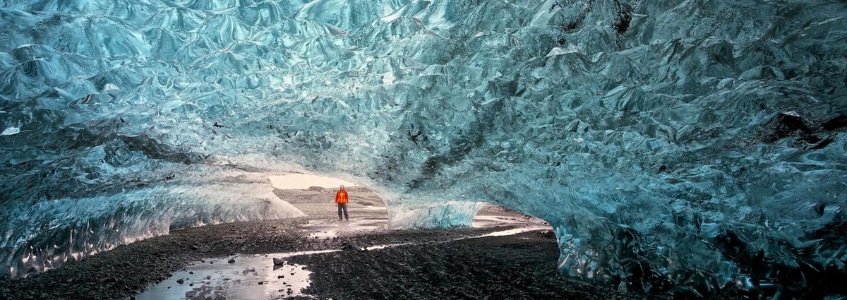 Feture image for Iceland’s Fire & Ice Circumnavigation: An 11-Day Iceland Circumnavigation Expedition Cruise
