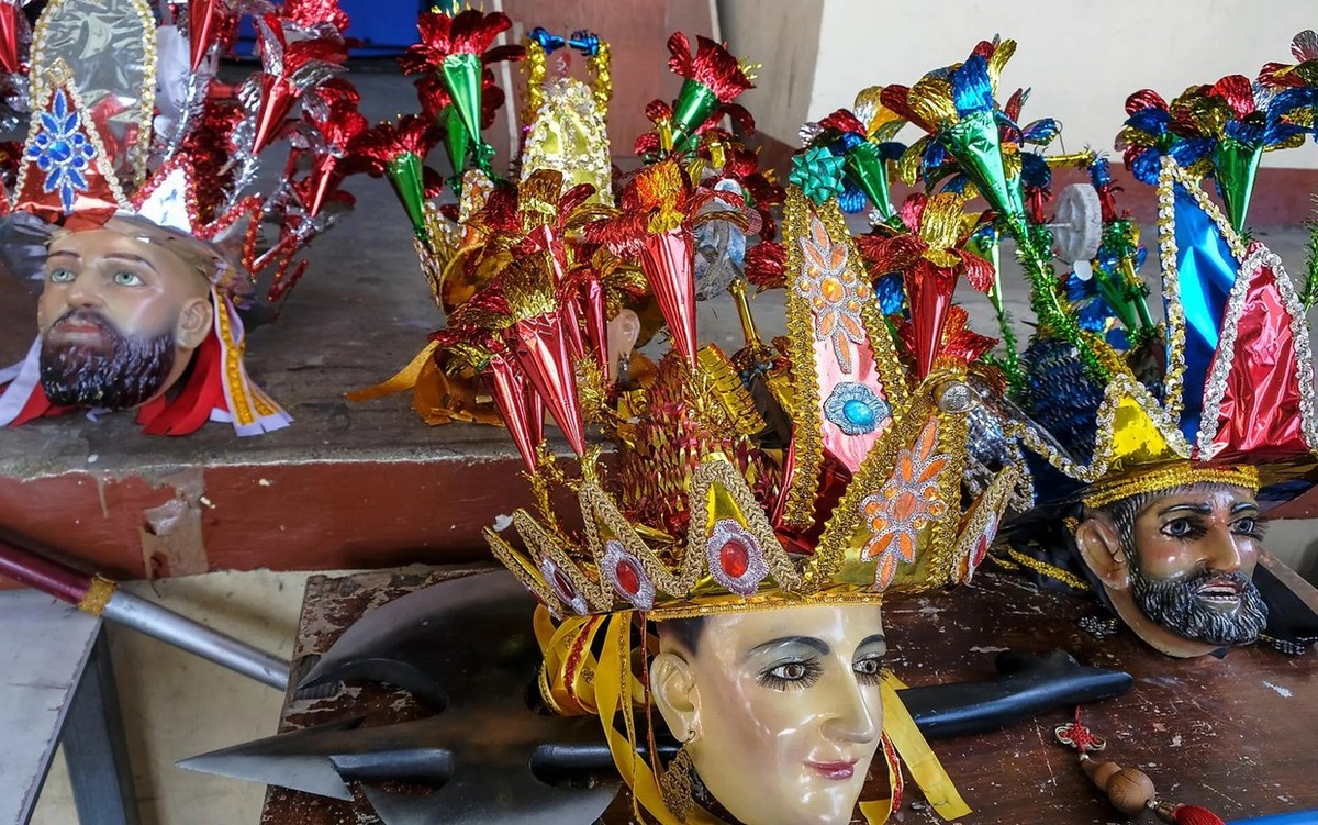 Feture image for Secrets of the Visayas Archipelago Luxury Small Ship Cruise