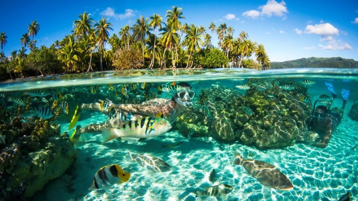 Feture image for Tahiti & The Society Islands 11-Night Cruise