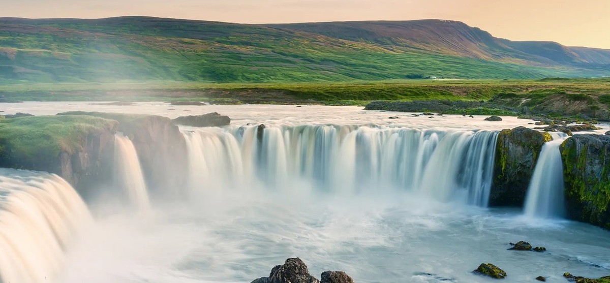 Feture image for To the Fjords and Volcanoes of the North - Iceland, Scotland & Norway Cruise
