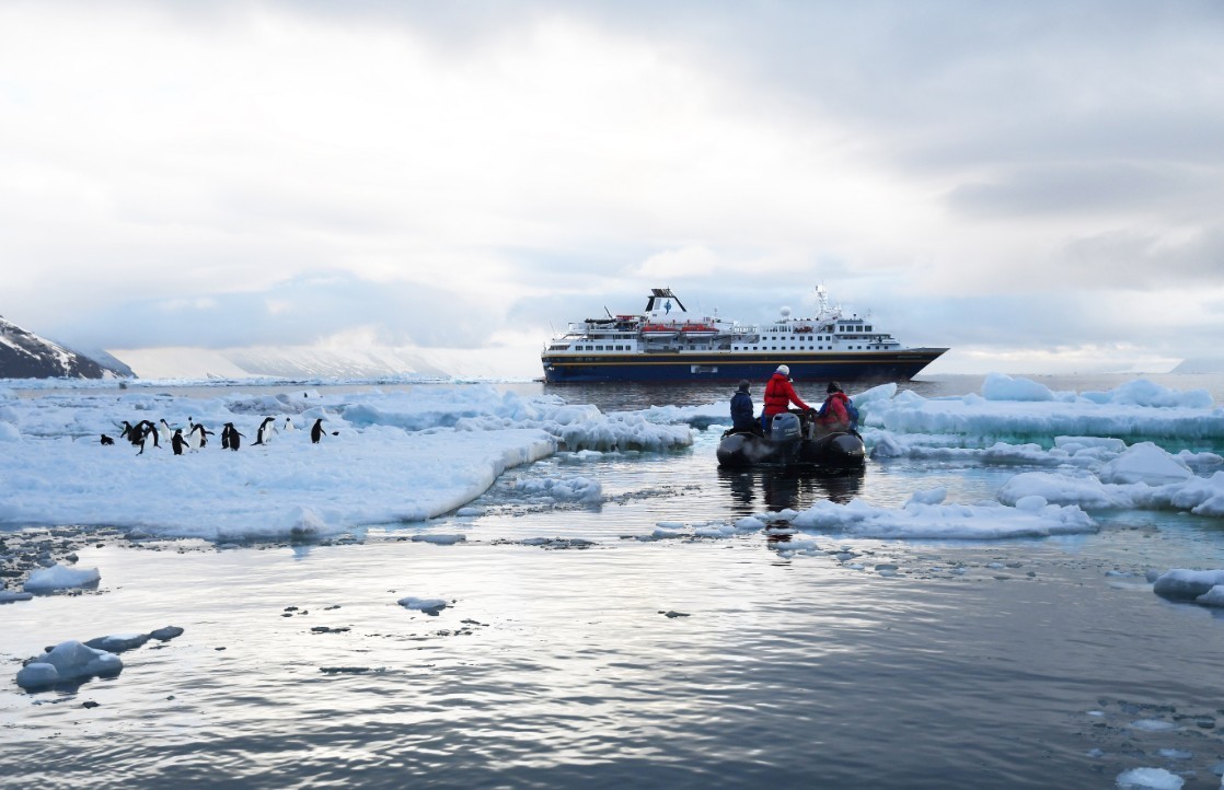 Feture image for In the Wake of Scott Shackleton aboard Heritage Adventurer